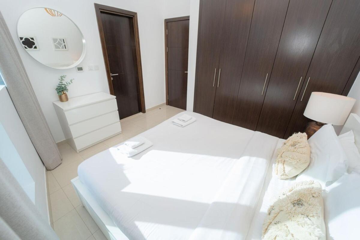 Aws Holiday Homes - Prime Apartment Near The Beach Ντουμπάι Εξωτερικό φωτογραφία