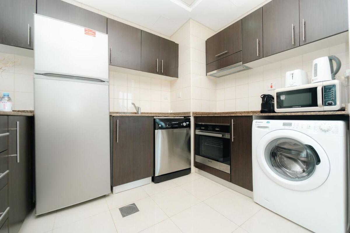 Aws Holiday Homes - Prime Apartment Near The Beach Ντουμπάι Εξωτερικό φωτογραφία
